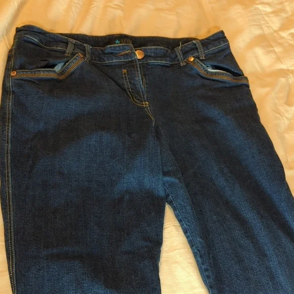 MXM Jeans - Picture 3 of 8